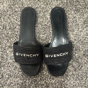 Givenchy 4G Flat Sandal